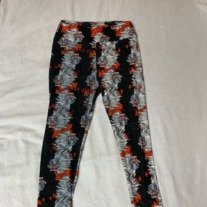 Lularoe Cruella De Vil leggings